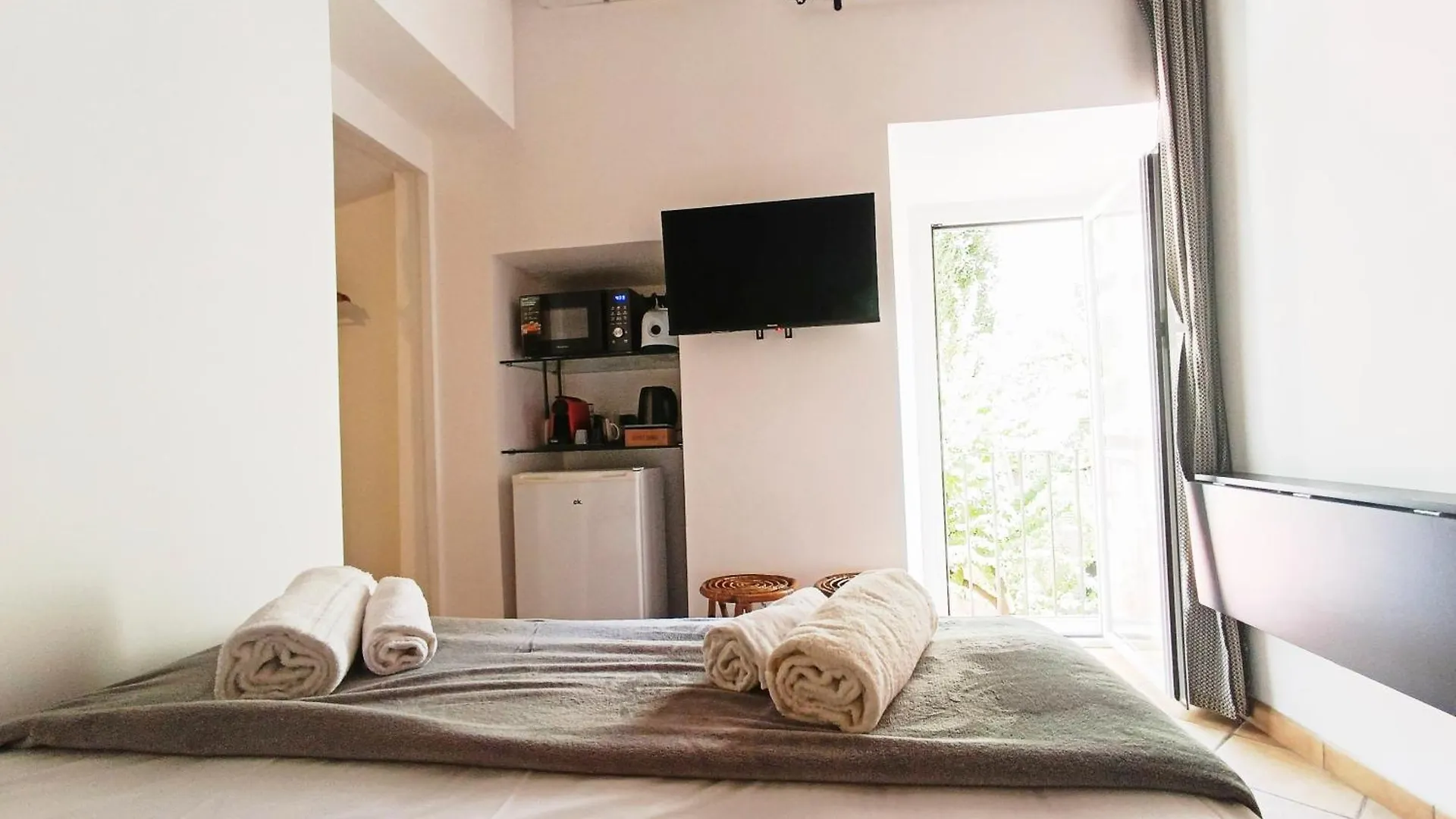 Appartamento Mini Studio con Balcone a Piazza del Popolo Roma