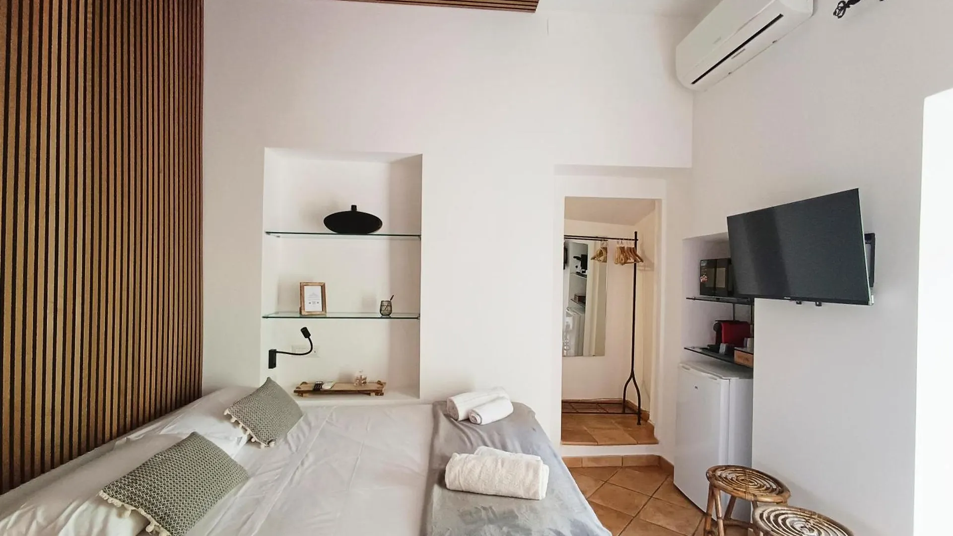 Mini Studio con Balcone a Piazza del Popolo Roma Italia