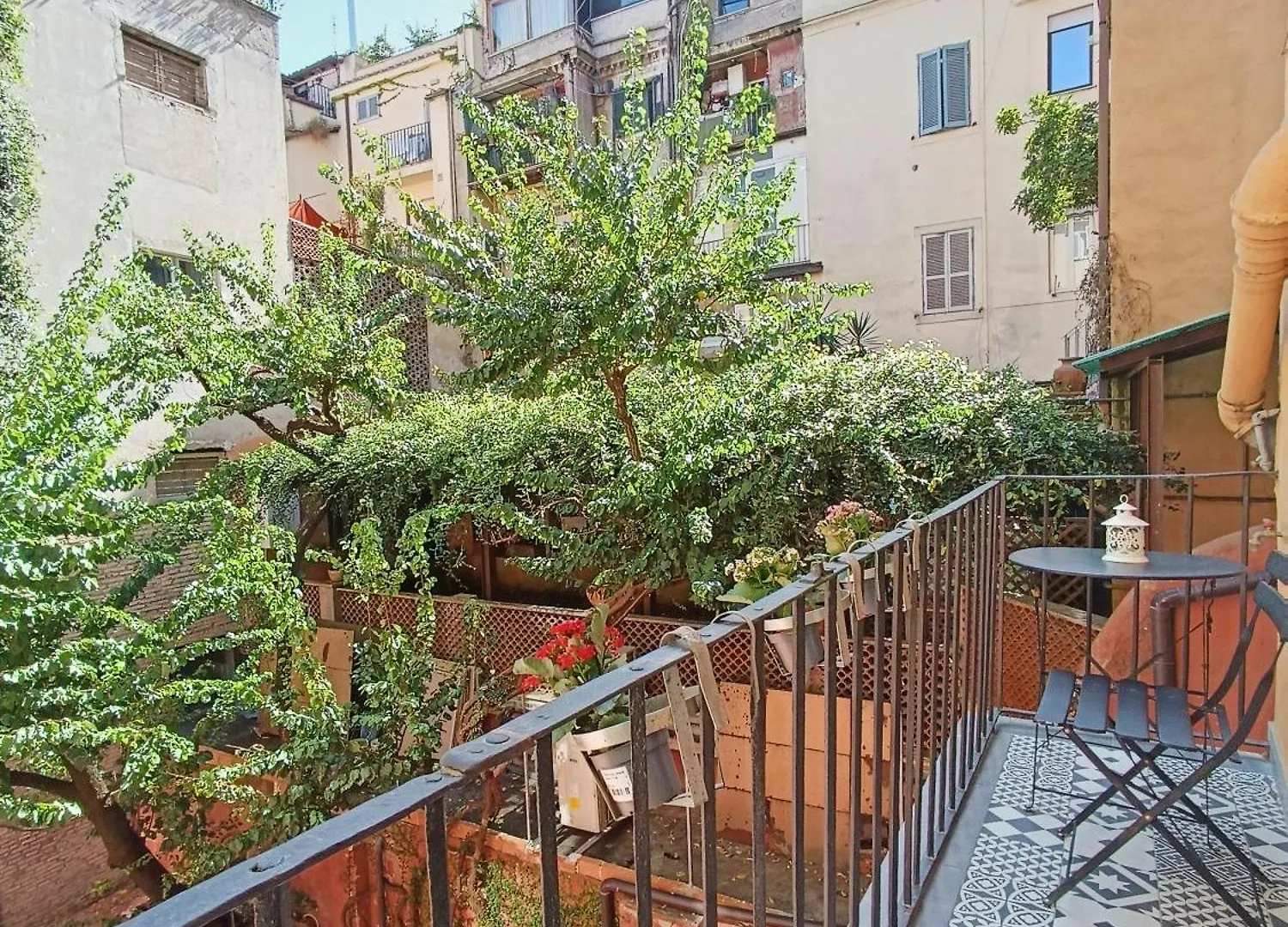 Mini Studio con Balcone a Piazza del Popolo Roma Appartamento